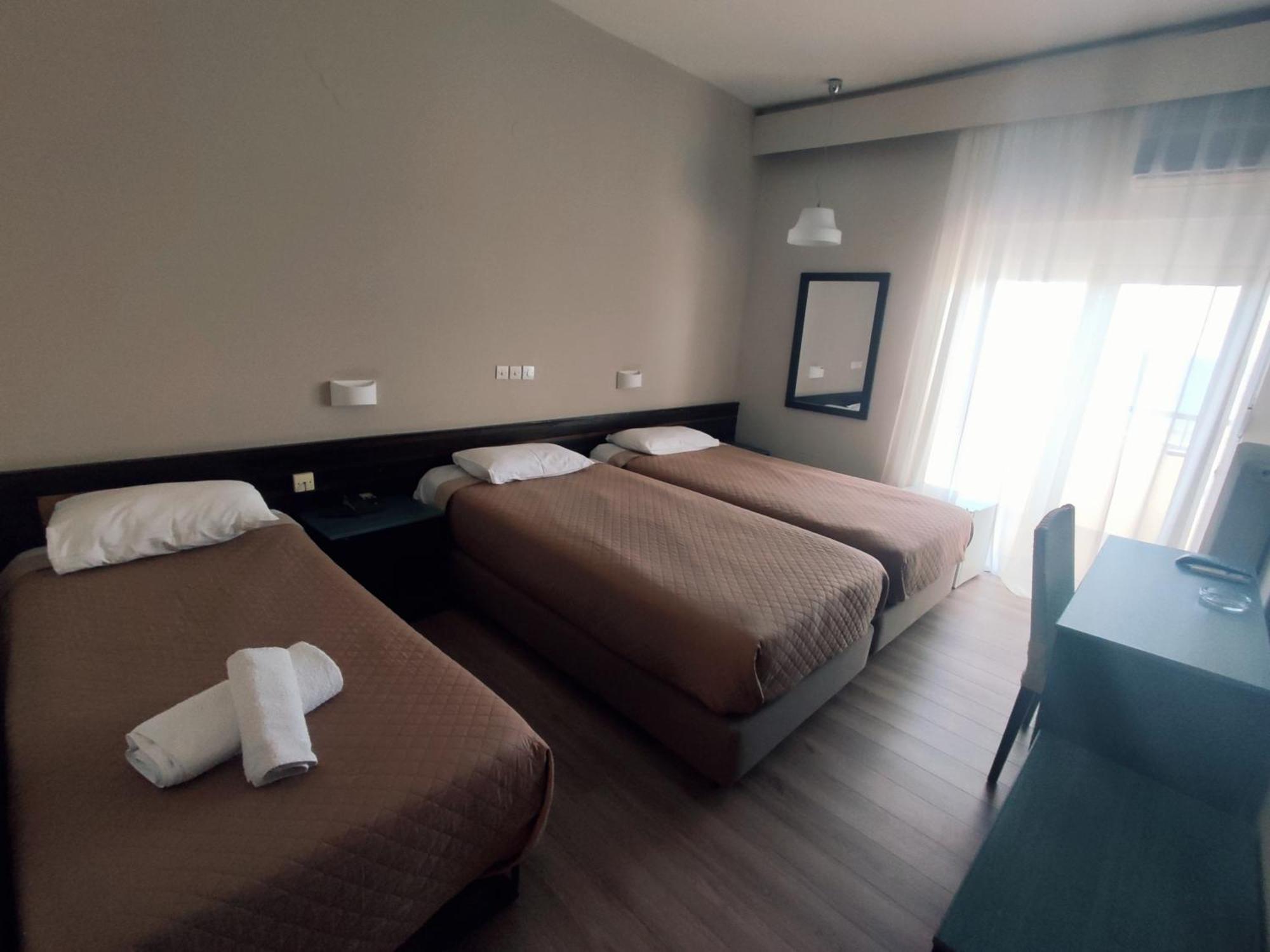 Plaza Hotel 알렉산드로폴리스 외부 사진